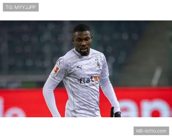 小图拉姆虽越位进球无效但前场跑动创造多次机会